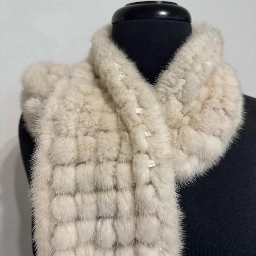 Kelli Kouri Grid Knit Ivory/Cream Fur Soft Scarf L 75